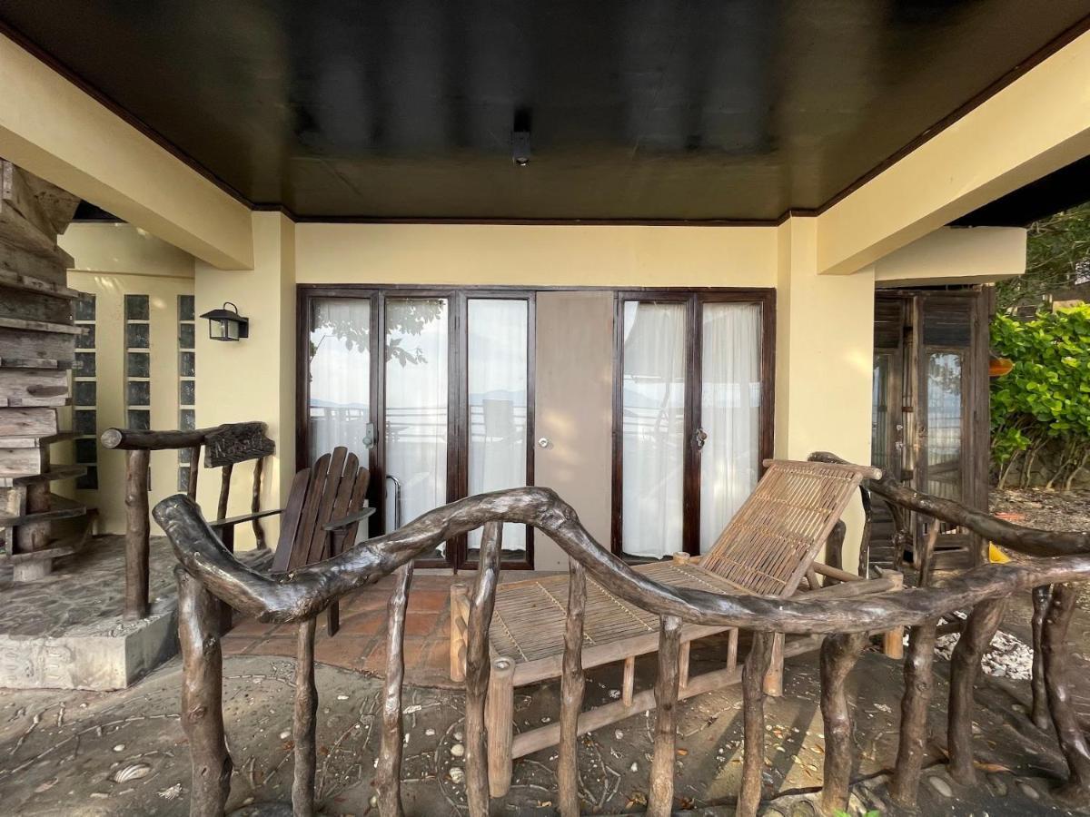 Casita Ysabel Bed & Breakfast Batangas Exterior photo