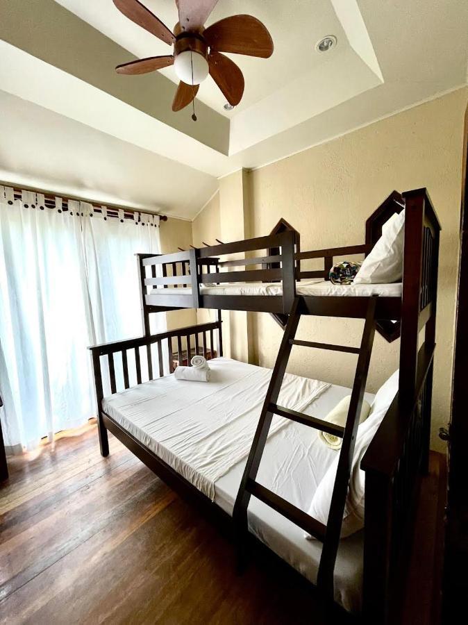 Casita Ysabel Bed & Breakfast Batangas Exterior photo