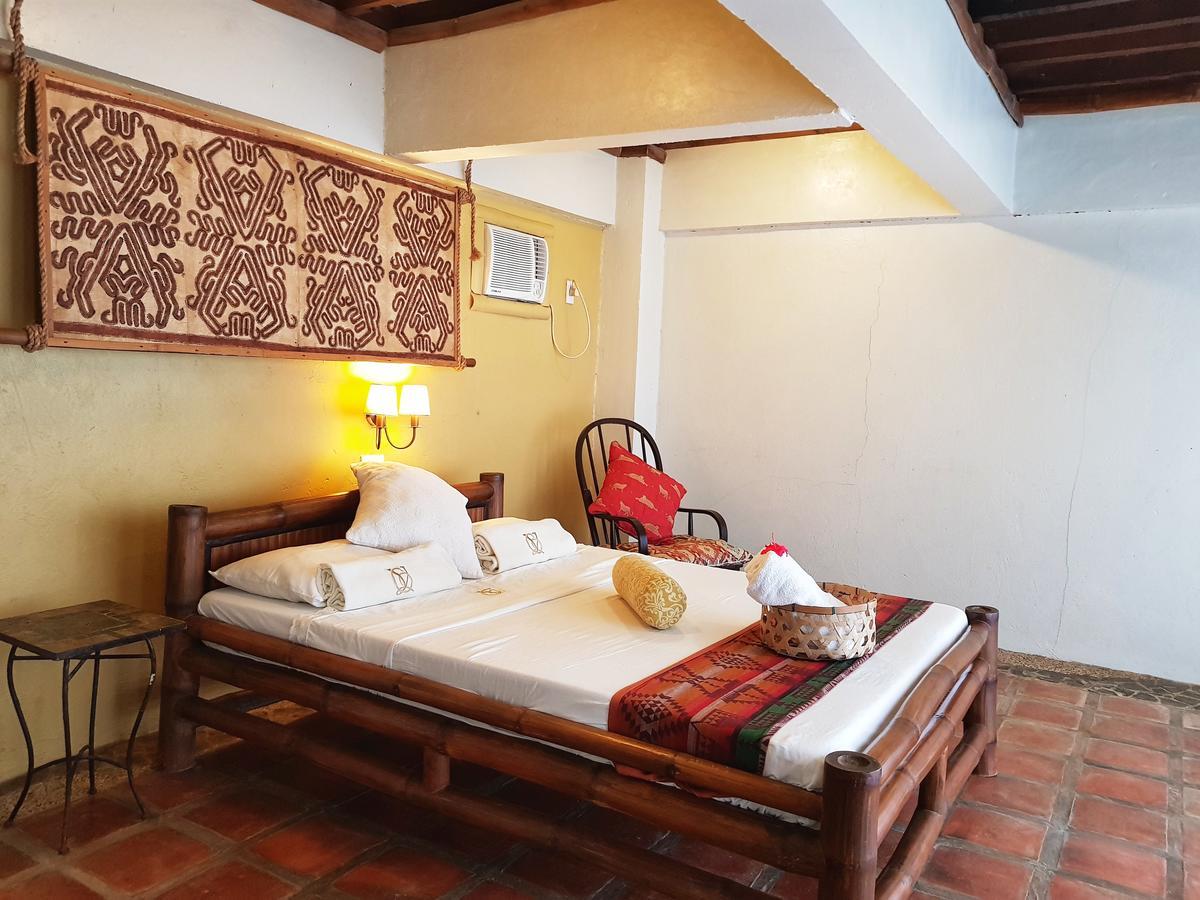 Casita Ysabel Bed & Breakfast Batangas Exterior photo