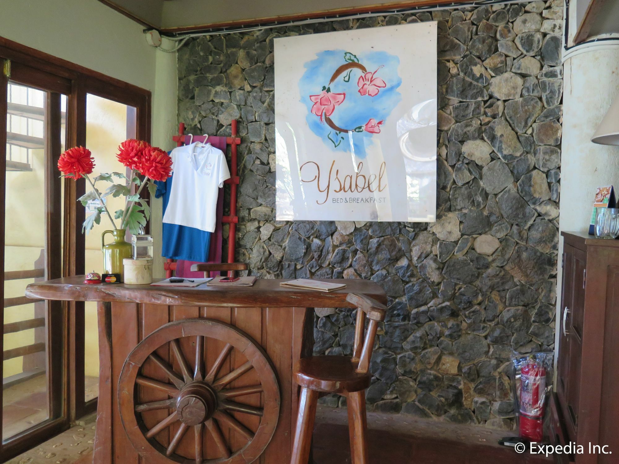 Casita Ysabel Bed & Breakfast Batangas Exterior photo